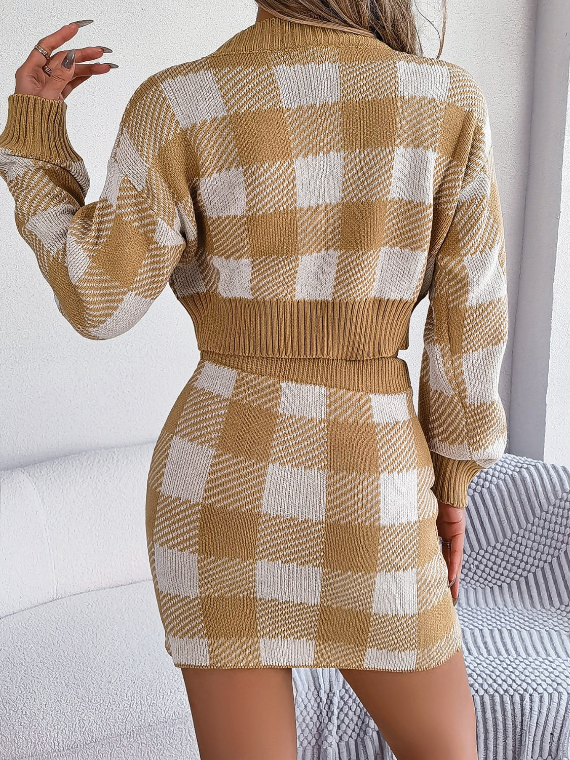 Ladies Elegant Plaid Top & Skirt Sweater Set