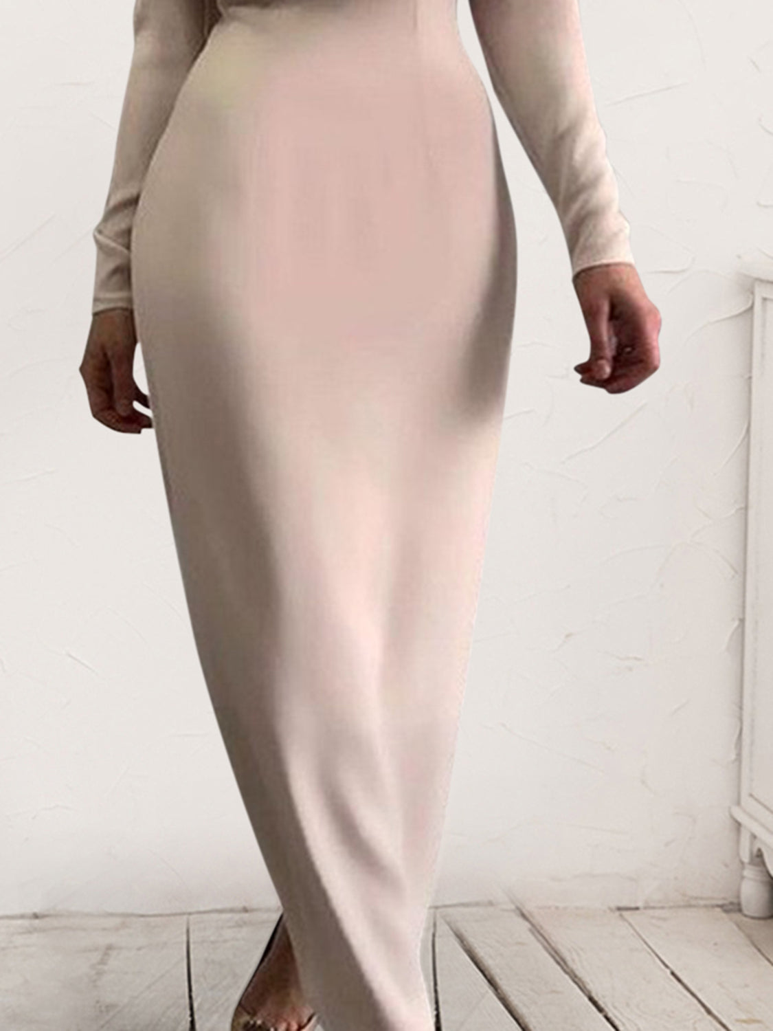 Ladies Elegant Ruched Long Sleeve Dress