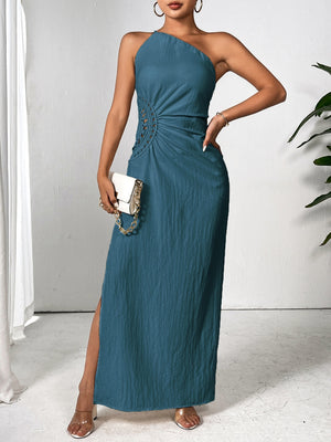 Ladies Elegant Sleeveless Off Shoulder Maxi Dress