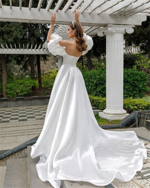 Ladies Elegant Removable Puff Sleeve Satin Bridal Gown